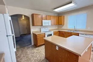 11829 W Shaw Butte Dr, El Mirage, AZ 85335 - Photo 9