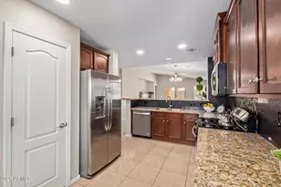 2053 E Saddlebrook Ct, Gilbert, AZ 85298 - Photo 5