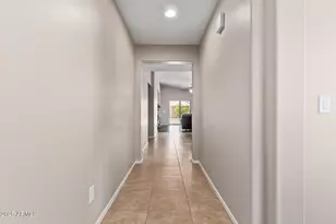 2053 E Saddlebrook Ct, Gilbert, AZ 85298 - Photo 3