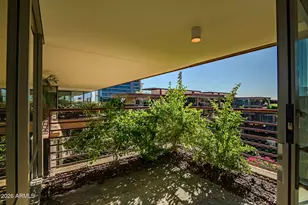 7137 E Rancho Vista Dr, Scottsdale, AZ 85251 - Photo 17