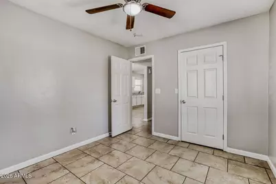 6132 N 35th Drive, Phoenix, AZ 85019 - Photo 17