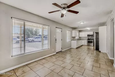 6132 N 35th Drive, Phoenix, AZ 85019 - Photo 7