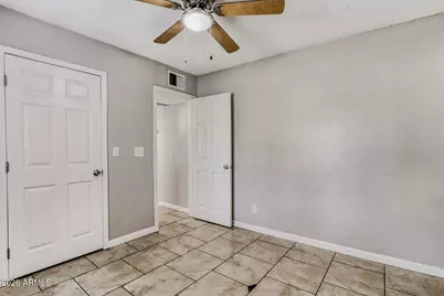 6132 N 35th Drive, Phoenix, AZ 85019 - Photo 19