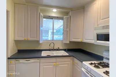 4230 N 16th Avenue, Phoenix, AZ 85015 - Photo 5