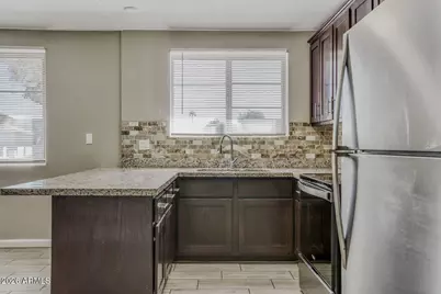 2952 N 53rd Drive, Phoenix, AZ 85031 - Photo 13