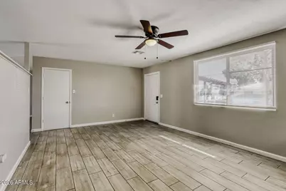 2952 N 53rd Drive, Phoenix, AZ 85031 - Photo 15