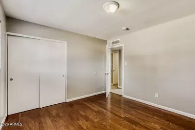 2952 N 53rd Drive, Phoenix, AZ 85031 - Photo 17