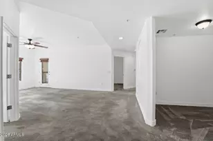 5450 E Deer Valley Dr, Phoenix, AZ 85054 - Photo 9