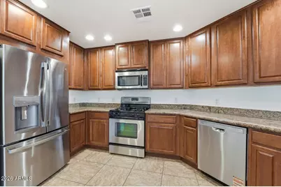 5450 E Deer Valley Drive #2210, Phoenix, AZ 85054 - Photo 1