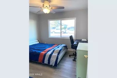 3727 W Banff Lane, Phoenix, AZ 85053 - Photo 13