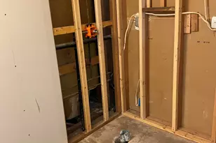 3727 W Banff Ln., Phoenix, AZ 85053 - Photo 15