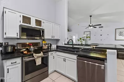 17431 N 85th Lane, Peoria, AZ 85382 - Photo 13