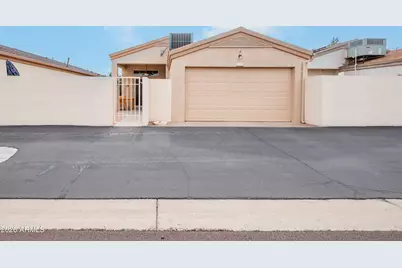 16148 W Vista North Drive, Sun City West, AZ 85375 - Photo 21