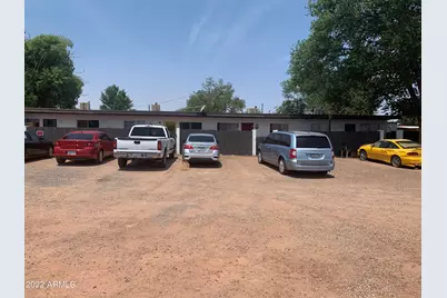 1710 Hill Road, Holbrook, AZ 86025 - Photo 5