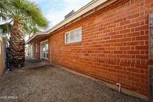 2340 W Osborn Rd, Phoenix, AZ 85015 - Photo 33