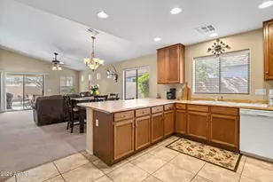 12807 W Desert Mirage Dr, Peoria, AZ 85383 - Photo 7