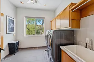 12233 S Running Bear Ct, Phoenix, AZ 85044 - Photo 25