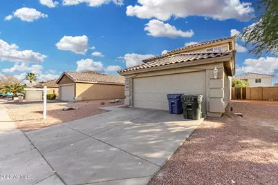 11805 W Paradise Drive W, El Mirage, AZ 85335 - Photo 5