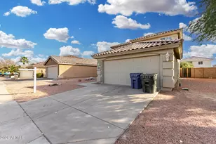 11805 W Paradise Dr W, El Mirage, AZ 85335 - Photo 5