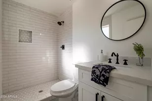 1800 S Shafer Dr, Tempe, AZ 85281 - Photo 19