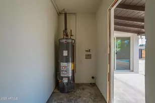 1800 S Shafer Dr, Tempe, AZ 85281 - Photo 25