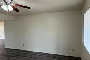 7215 W Vogel Ave, Peoria, AZ 85345 - Photo 7