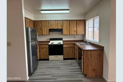 7215 W Vogel Avenue, Peoria, AZ 85345 - Photo 11