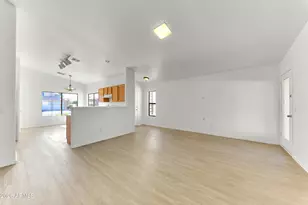 7594 W Citrus Way, Glendale, AZ 85303 - Photo 5