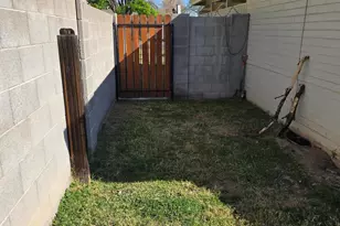 135 W Alice Ave, Phoenix, AZ 85021 - Photo 17