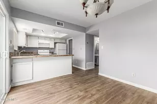 8225 N Central Ave, Phoenix, AZ 85020 - Photo 9