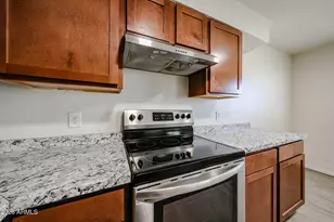 2226 W Heatherbrae Dr, Phoenix, AZ 85015 - Photo 9