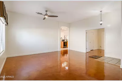 2229 S 82nd Lane, Phoenix, AZ 85043 - Photo 7