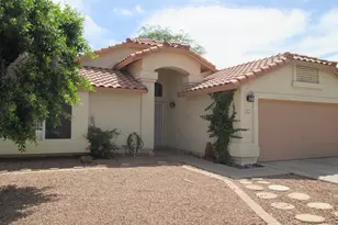 31 S Ash Dr, Chandler, AZ 85224 - Photo 1