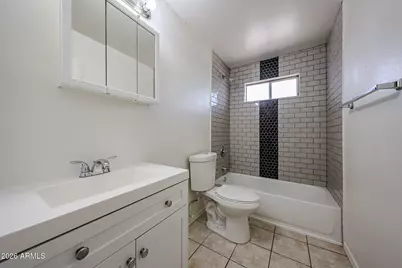 2226 W Heatherbrae Drive #Apt 4, Phoenix, AZ 85015 - Photo 15