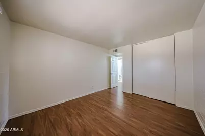 2226 W Heatherbrae Drive #Apt 4, Phoenix, AZ 85015 - Photo 7