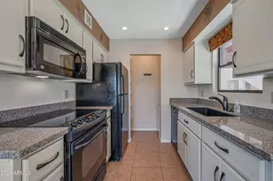 16657 E Gunsight Dr, Fountain Hills, AZ 85268 - Photo 9