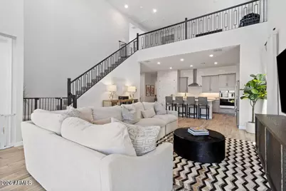 5122 E Village Drive, Scottsdale, AZ 85254 - Photo 11