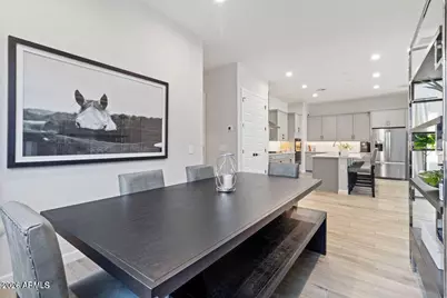 5122 E Village Drive, Scottsdale, AZ 85254 - Photo 9