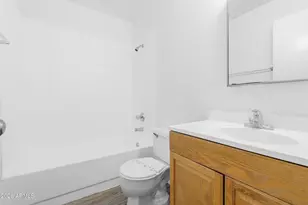 1018 N 22nd Pl, Phoenix, AZ 85006 - Photo 17