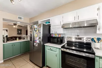 10228 N 105th Avenue, Sun City, AZ 85351 - Photo 9