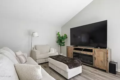 3620 N 90th Drive, Phoenix, AZ 85037 - Photo 7