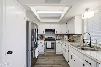 3620 N 90th Drive, Phoenix, AZ 85037 - Photo 15