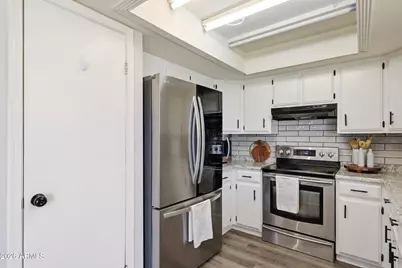 3620 N 90th Drive, Phoenix, AZ 85037 - Photo 17