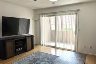 1601 W Sunnyside Dr, Phoenix, AZ 85029 - Photo 7