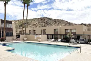 1601 W Sunnyside Dr, Phoenix, AZ 85029 - Photo 1