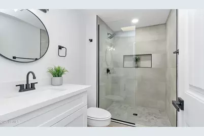 9635 W Appaloosa Drive, Sun City, AZ 85373 - Photo 11