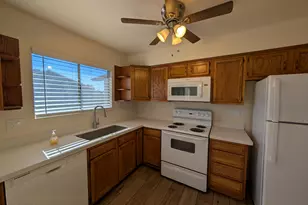 6431 W Monterey Pl, Chandler, AZ 85226 - Photo 7