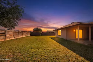 5607 N 73rd Ave, Glendale, AZ 85303 - Photo 13