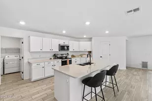 516 E Mountain View Dr, Avondale, AZ 85323 - Photo 27