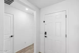 516 E Mountain View Dr, Avondale, AZ 85323 - Photo 15